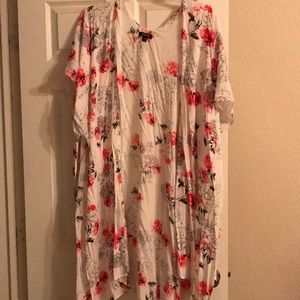 Torrid size 1/2 kimono